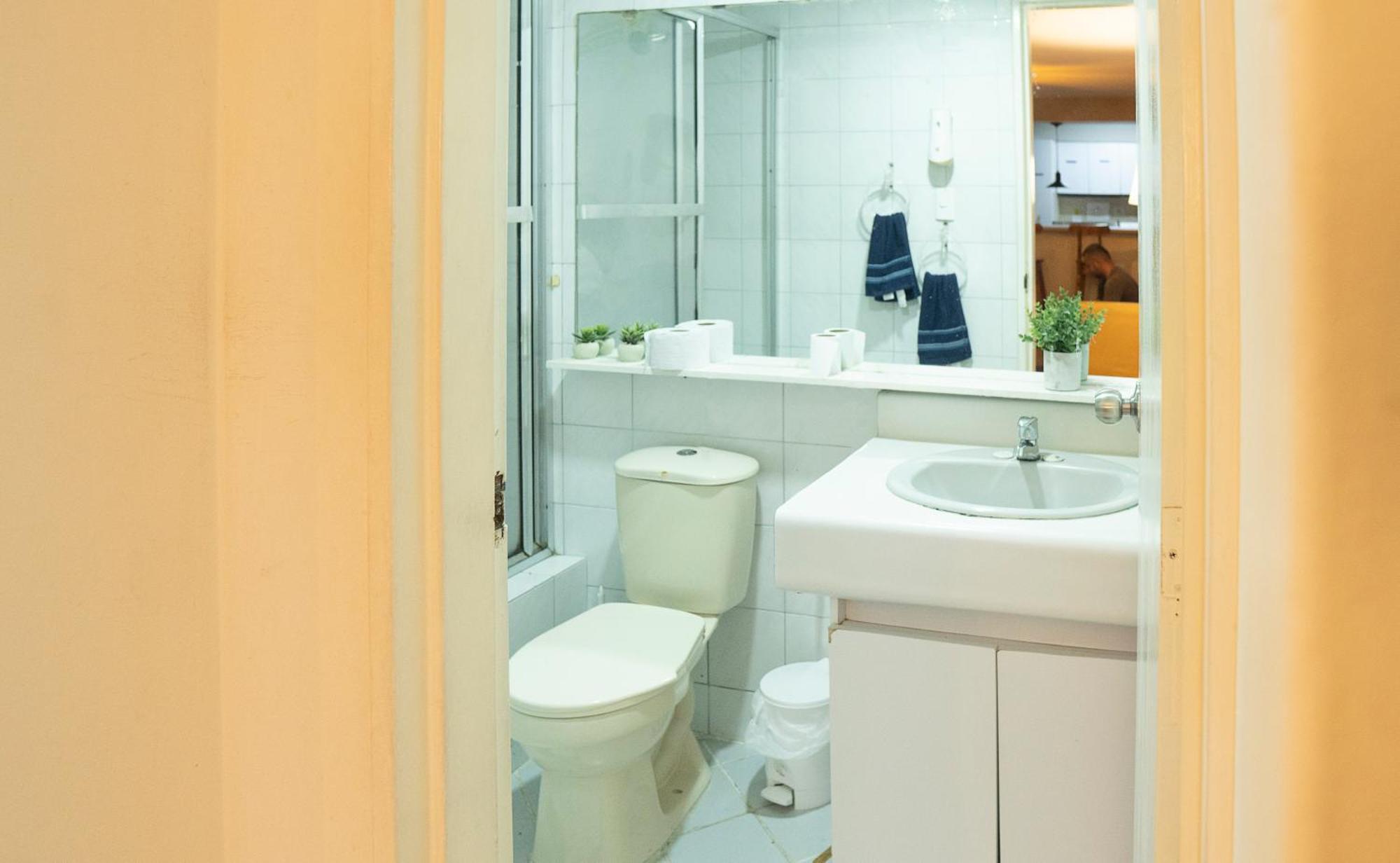 Africa House-Casa Hotel Laureles-La70 Medellín Eksteriør bilde