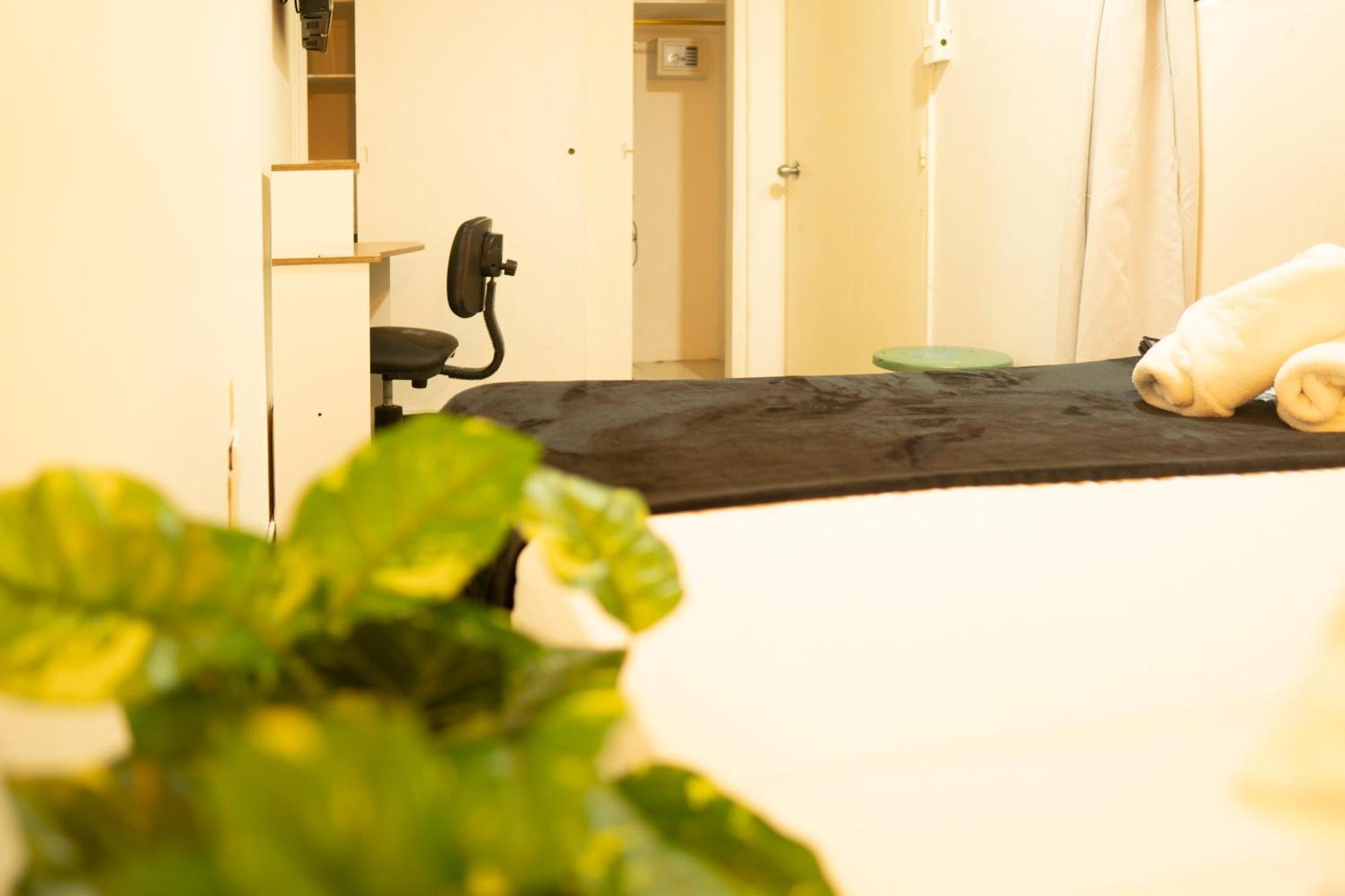 Africa House-Casa Hotel Laureles-La70 Medellín Eksteriør bilde