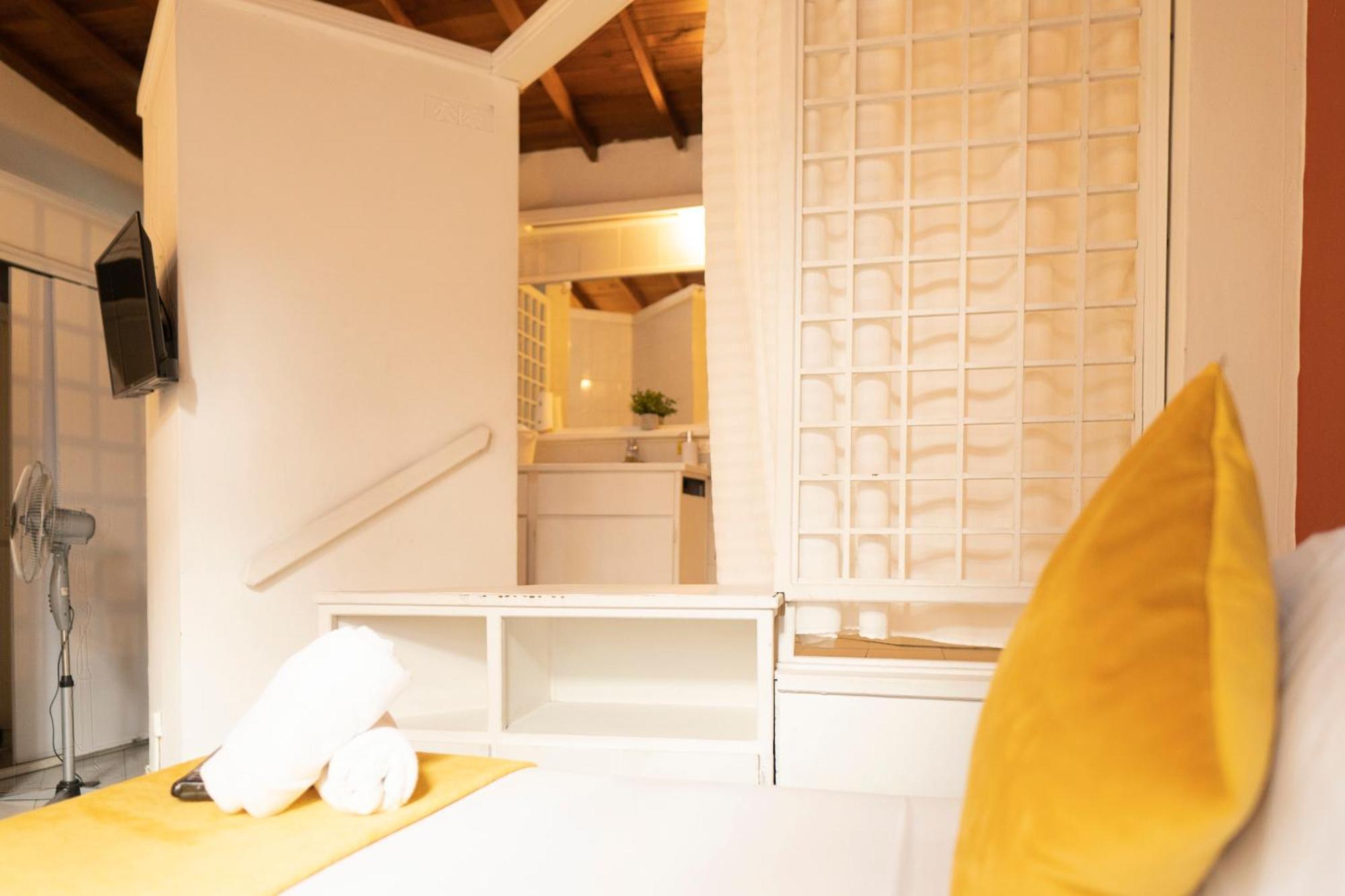 Africa House-Casa Hotel Laureles-La70 Medellín Eksteriør bilde