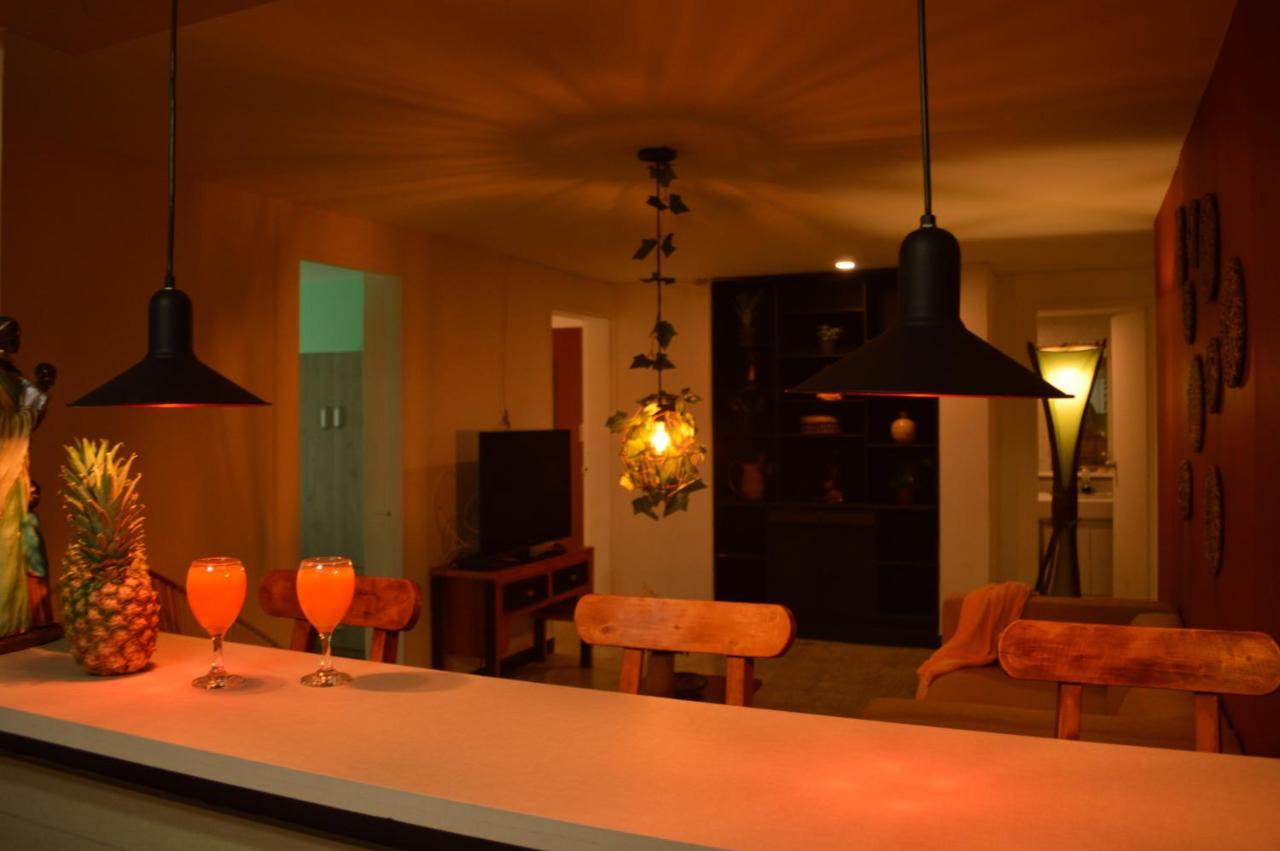 Africa House-Casa Hotel Laureles-La70 Medellín Eksteriør bilde