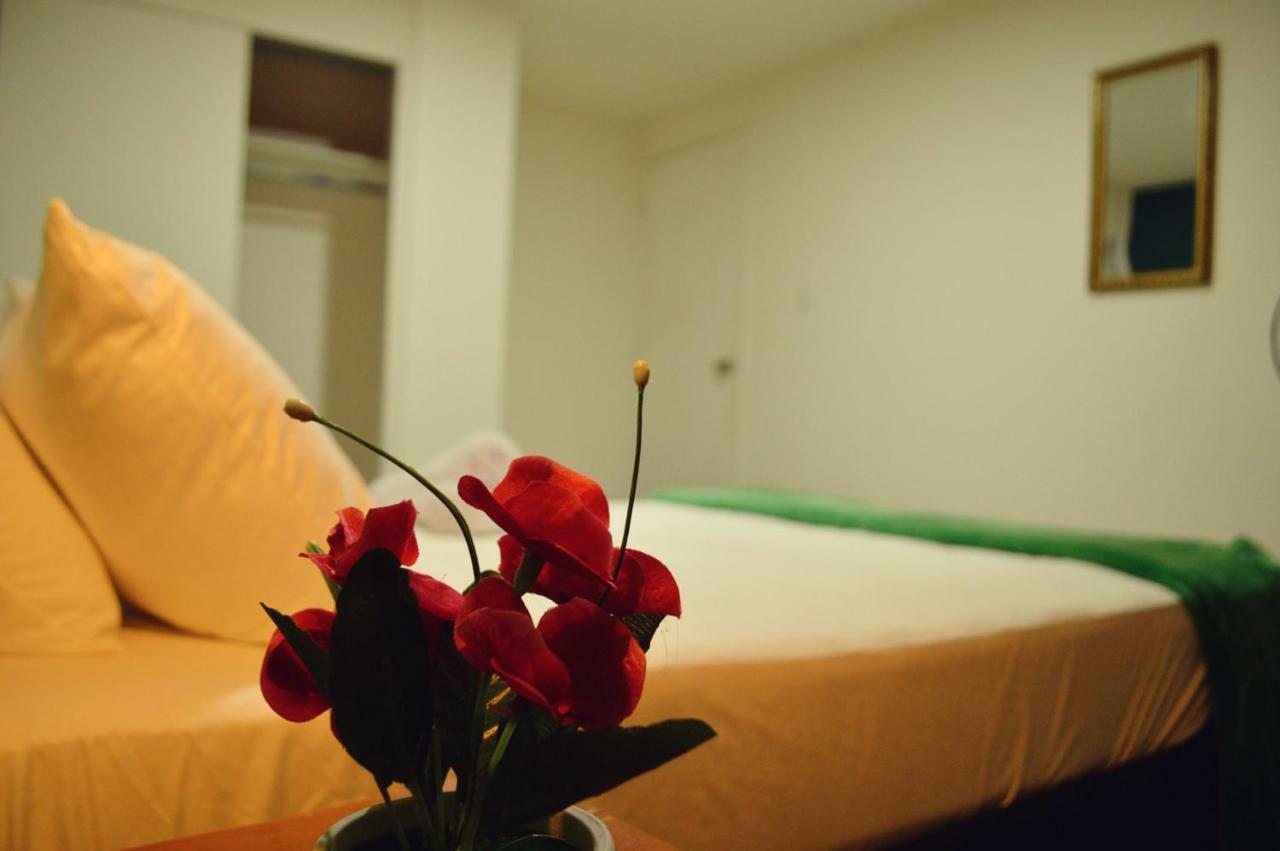 Africa House-Casa Hotel Laureles-La70 Medellín Eksteriør bilde